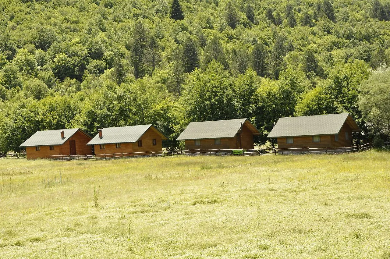 Hotel Farma Sotira Leskovik 0*,  Albania